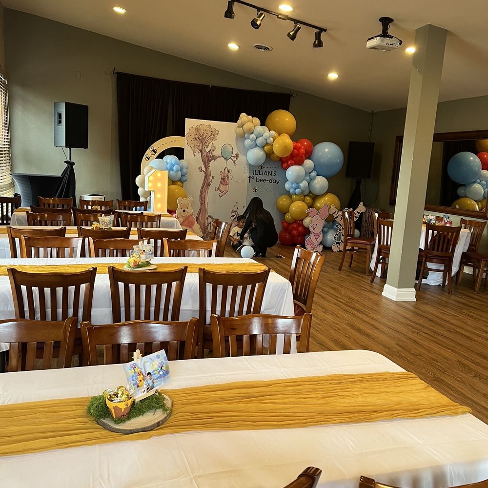 High Street Station Catering - Seating for about 40 guests - Caterers Near Me - Alameda, California High Street Station Catering - Seating for about 40 guests - Caterers Near Me - Alameda, California