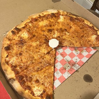 Joe's Pizza - Plain Cheese Pie - Pizza Near Me - Cambridge, Massachusetts Joe's Pizza - Plain Cheese Pie - Pizza Near Me - Cambridge, Massachusetts
