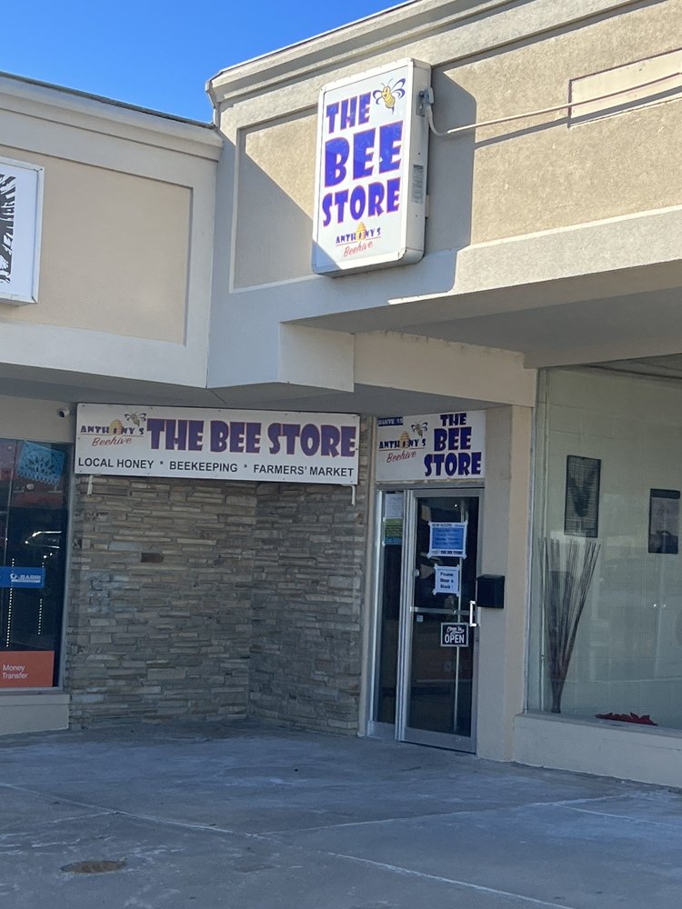 THE BEE STORE Updated October 2024 711 W 23rd St, Lawrence, Kansas
