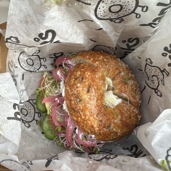 Hank's Bagels - #4 vegan sandwich with vegan cream cheese on a rosemary sea salt bagel - Bagels Near Me - Calabasas, California