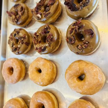 Everglazed Donuts - Donuts Near Me - Tampa, Florida Everglazed Donuts - Donuts Near Me - Tampa, Florida