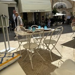 Garibaldi Bistrot - View from patio seating