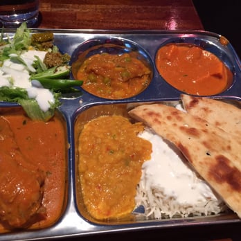 Planet Bollywood - buffet plate - Indian Near Me - Oslo, 03