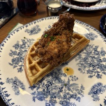 Cecilia - Chicken and waffles - Breakfast & Brunch Near Me - Vancouver, Washington