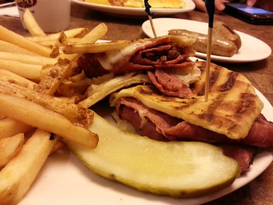 Shari's Cafe and Pies by null