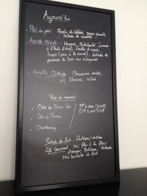 Menu photo 3 Aklé - Le Comptoir à Mezzés Lyon, 69 Menu photo 3 Aklé - Le Comptoir à Mezzés Lyon, 69