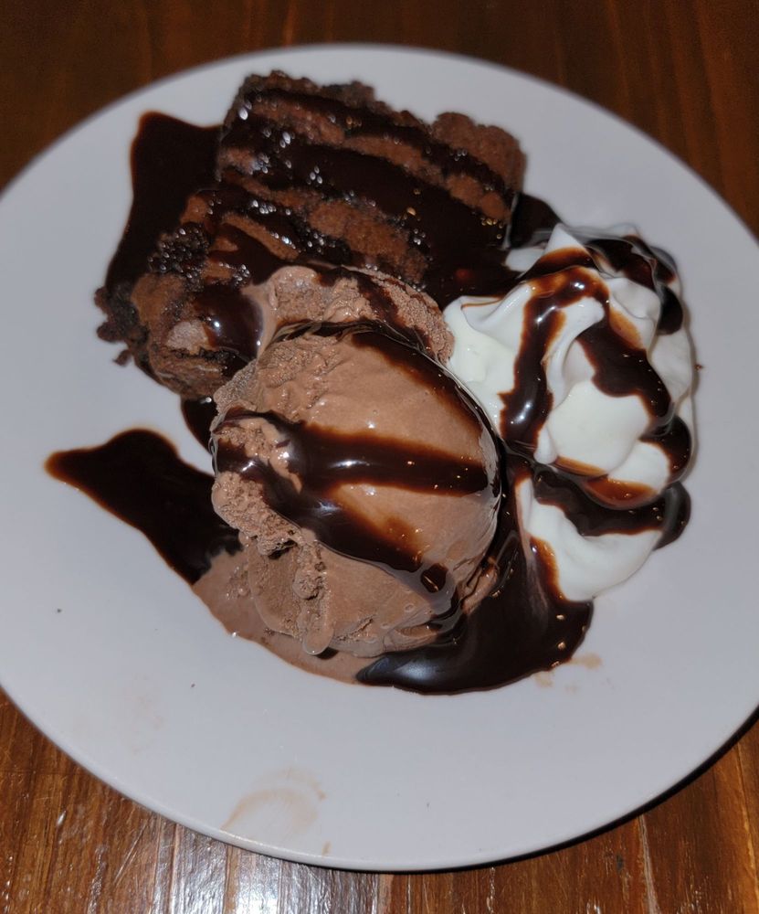 Food from The '6 House Pub