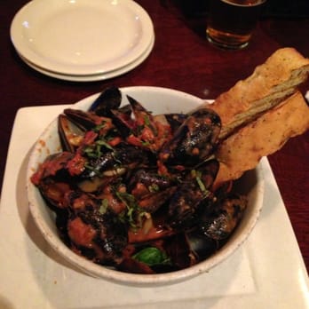 The Raven's Nest - Vodka mussels - American Near Me - Walpole, Massachusetts