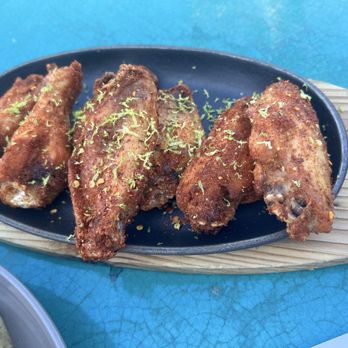 Sky & Vine Rooftop Bar - Delicious dry rub wings - New American Near Me - Napa, California Sky & Vine Rooftop Bar - Delicious dry rub wings - New American Near Me - Napa, California