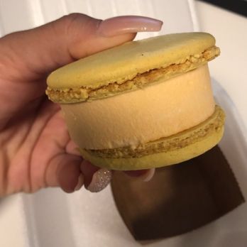 Poke Bar - Mango macaron ice cream sandwich. Soooo delicious!! - Poke Near Me - Phoenix, Arizona
