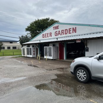 Carlos Beer Garden - Dive Bars Near Me - Webster, Texas Carlos Beer Garden - Dive Bars Near Me - Webster, Texas