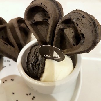 Light Cafe - Charcoal Black Sesame Waffle - Cafes Near Me - Toronto, Ontario Light Cafe - Charcoal Black Sesame Waffle - Cafes Near Me - Toronto, Ontario