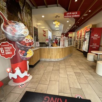 Smoothie King - the inside of a fast food restaurant - Juice Bars & Smoothies Near Me - Duluth, Georgia