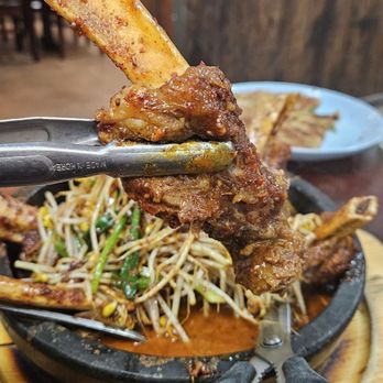 Chung Ki Catering - Their famous Braised Rib Stew - 소등갈비찜 - Korean Near Me - Duluth, Georgia Chung Ki Catering - Their famous Braised Rib Stew - 소등갈비찜 - Korean Near Me - Duluth, Georgia