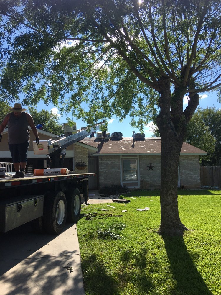 Slide of Rayo Roofing