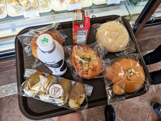 Belle's Bread Japanese Bakery and Café by null