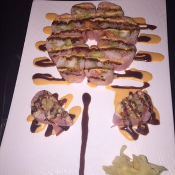 Room 112 - Cherry blossoms sushi - Asian Fusion Near Me - Charlotte, North Carolina