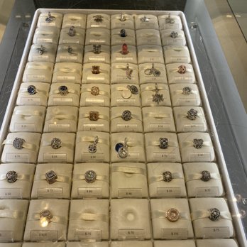 Pandora - Jewelry Near Me - Santa Monica, California Pandora - Jewelry Near Me - Santa Monica, California