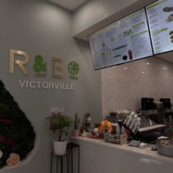 R&B Tea Victorville