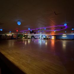 Rocket Roller Rink - Roller blading rink