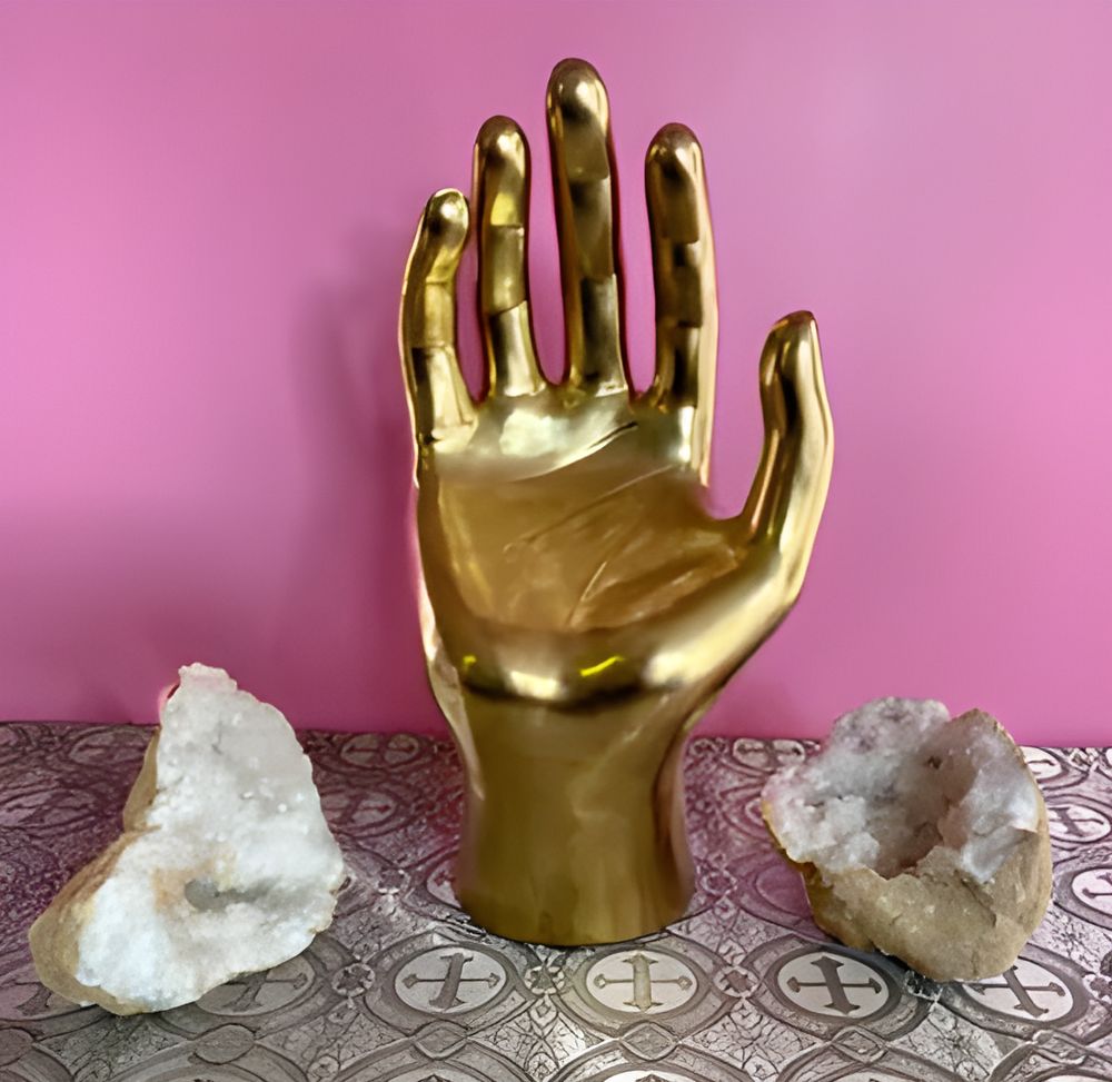 Social spots from Music City Psychic