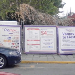 Pinchos - Fachada, Pinchos