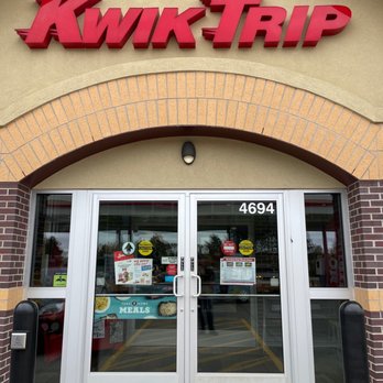Kwik Trip - the front entrance of a restaurant - Convenience Stores Near Me - Moose Lake, Minnesota Kwik Trip - the front entrance of a restaurant - Convenience Stores Near Me - Moose Lake, Minnesota