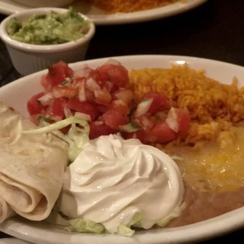 El Azteca - Side plate for Fajitas - Latin American Near Me - Clarksville, Maryland