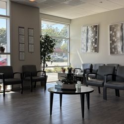 Valley Radiology - Sunnyvale - Great lobby, really efficient and nice receptionists too.