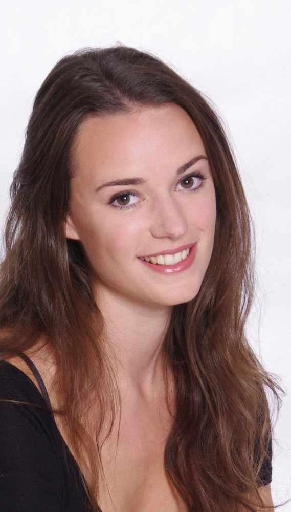 AUDREY PARKINSON AMOYAL CHIROPRACTEUR 81 avenue Bosquet, Paris