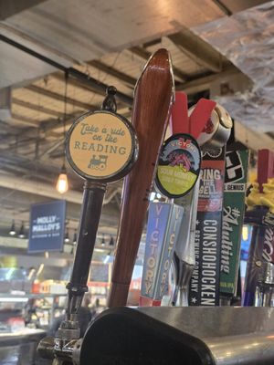 1136 Arch St by null