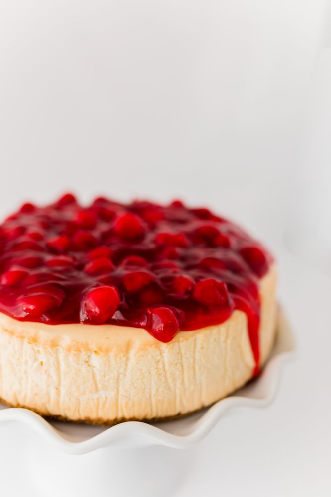 Sugartopia Bakery Logo