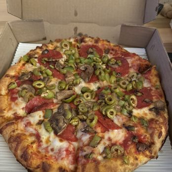 JOHNNY Z'S PIZZERIA - Updated September 2025 - 10 Photos