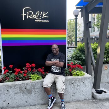 Hilton Motif Seattle - Pride friendly hotel. - Hotels Near Me - Seattle, Washington Hilton Motif Seattle - Pride friendly hotel. - Hotels Near Me - Seattle, Washington