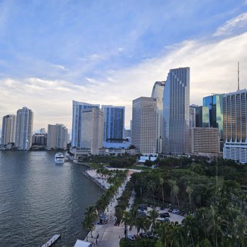 Skyviews Miami Observation Wheel - Beautiful views - Amusement Parks Near Me - Miami, Florida