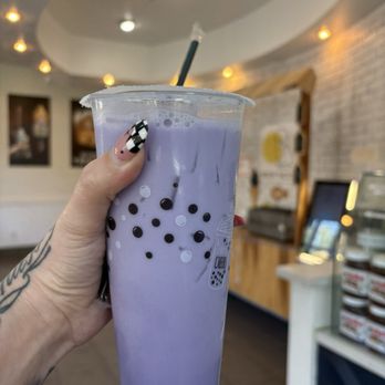 Break the Ice - Ice Cream & Frozen Yogurt Near Me - Riverside, California