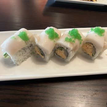 Iwa Sushi and Grill - Pearl Roll* - Sushi Bars Near Me - Wenatchee, Washington