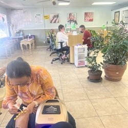 Thunderbird Nails By Tony - French tip gel pedicure