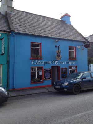 O'Sullivan's Courthouse Pub by null