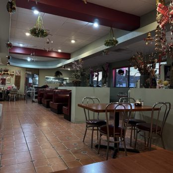 Boonie Thai Cuisine - Thai Near Me - Santa Maria, California