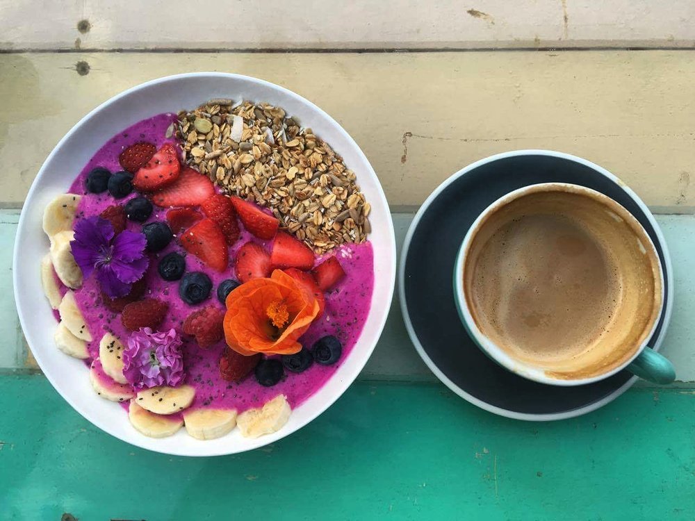 GLASS COFFEE HOUSE & SURF GALLERY 8082 Sixth Ave, Maroochydore