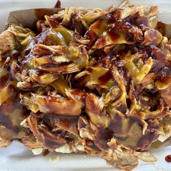 Uncle D’s BBQ - Bbq chicken mac and cheese boat - Barbeque Near Me - Lihue, Hawaii