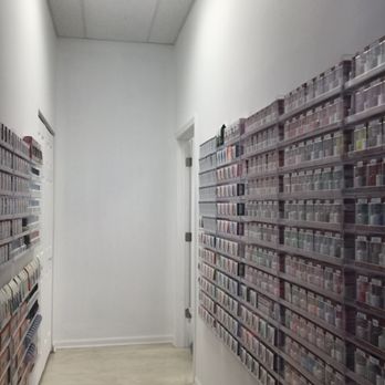 Lee Nails & Spa - More nail choices - Nail Salons Near Me - Chicago, Illinois Lee Nails & Spa - More nail choices - Nail Salons Near Me - Chicago, Illinois