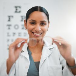 St. Charles Eye Center - Our team of associate optometrists provide convenient, personalized eye exams.