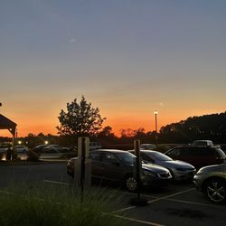 Cracker Barrel Old Country Store - Sunset