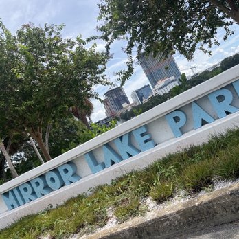 Mirror Lake Park - Parks Near Me - St. Petersburg, Florida Mirror Lake Park - Parks Near Me - St. Petersburg, Florida