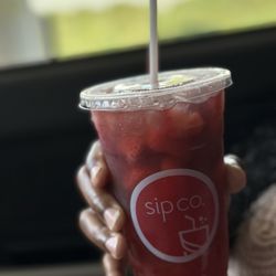Sip Co - Sisters black cherry, strawberry lemonade