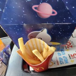 McDonald's - This is total French fries in kids meal, plus no straw or napkins... they just don't seem to give a care at this Havelock location.
