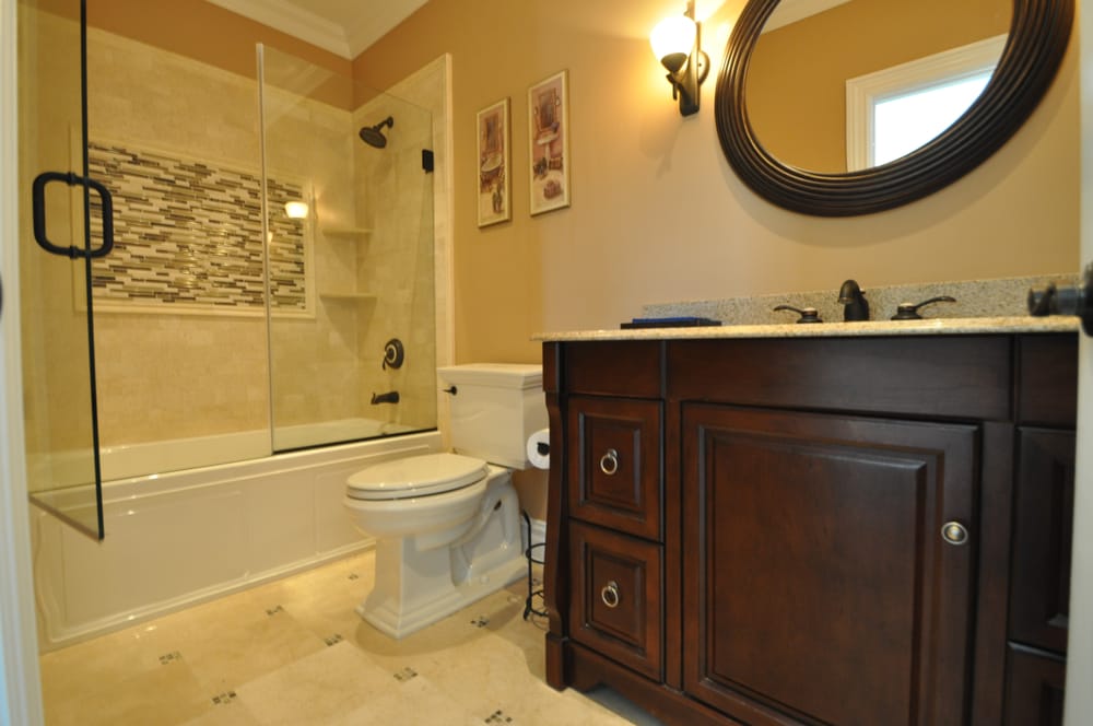 Slide of Center Island Contracting