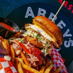 Abbey's Real Texas BBQ - Texas Chainsaw Mammoth Sandwich